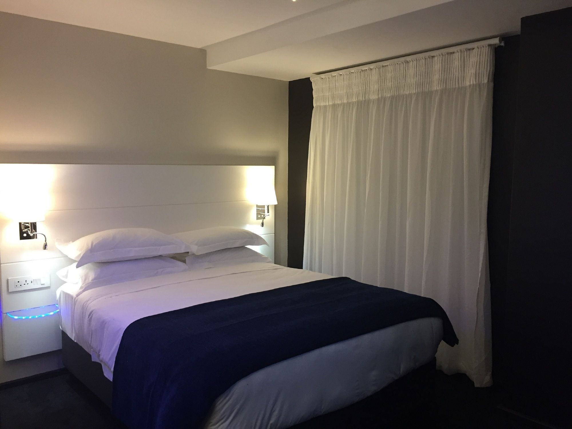 Onomo Hotel Johannesburg Sandton Eksteriør bilde